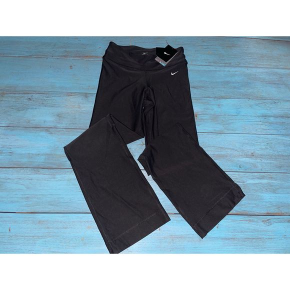 New Women's Small NIKE "Be Strong" Dri-FIT Yoga Pants Training Running Black 472 - Picture 1 of 3